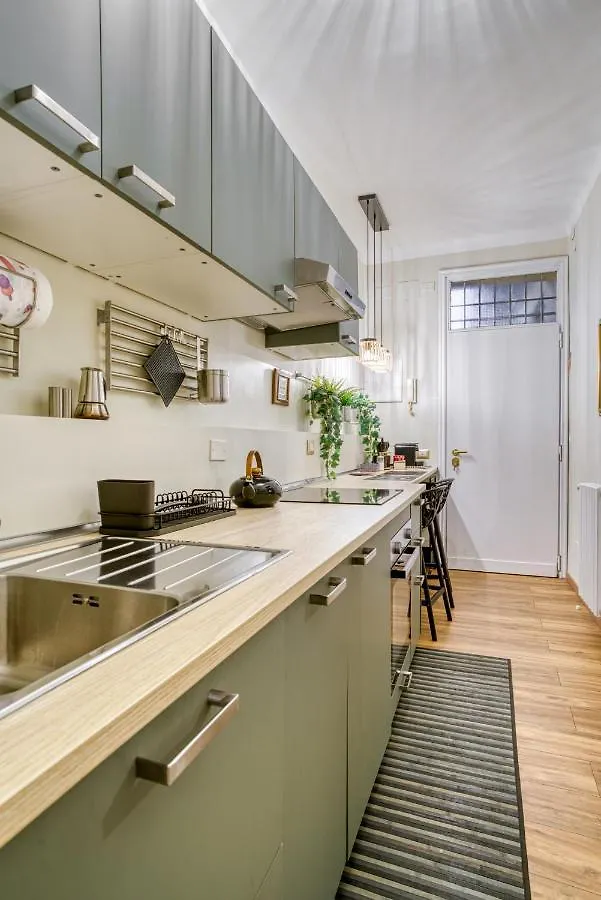 Navigli Top Floor Apartment 15 Mins From Duomo Mailand Italien