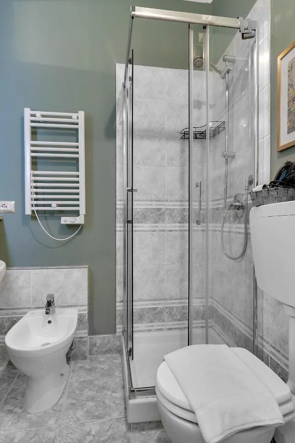 Navigli Top Floor Apartment 15 Mins From Duomo Mailand Italien